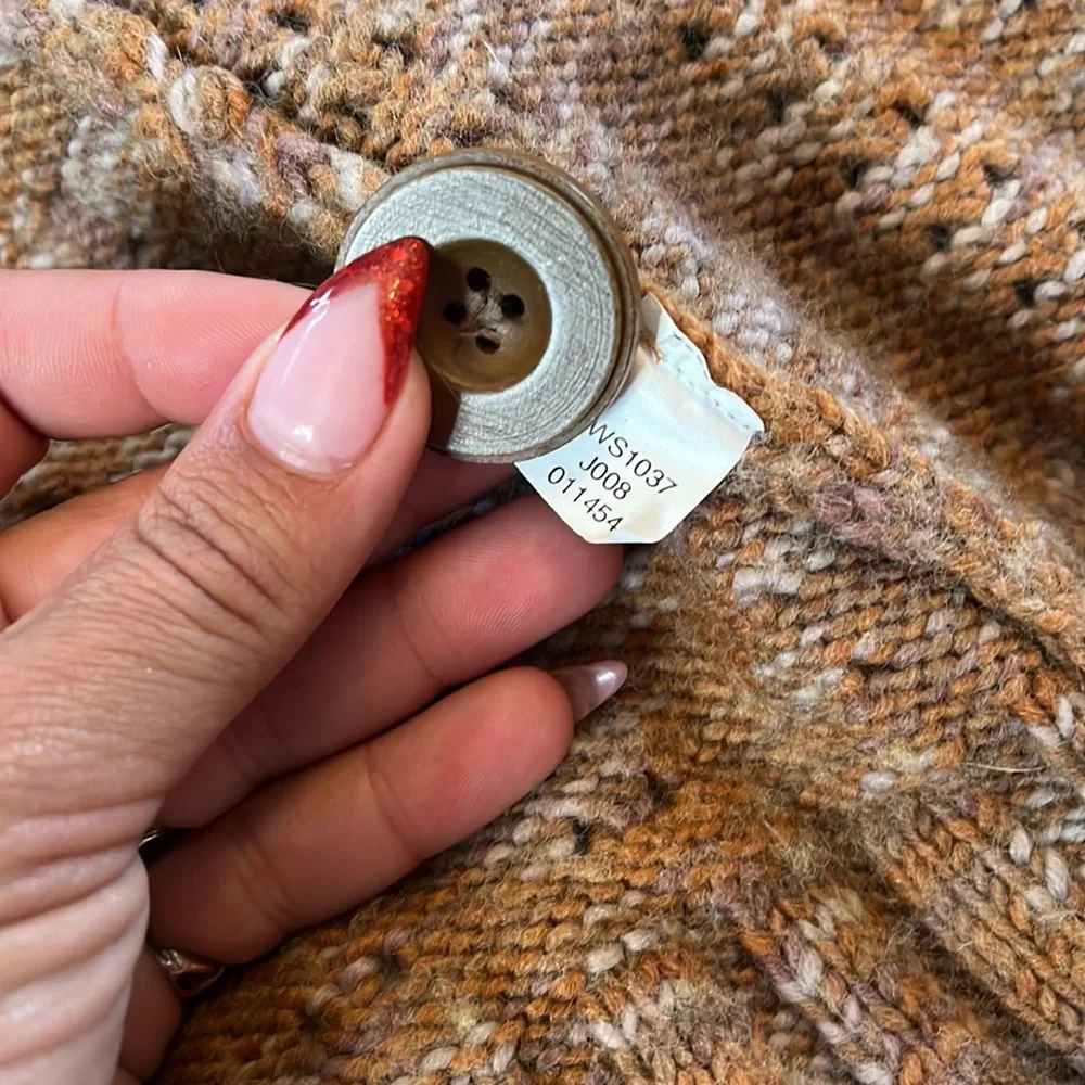 Lucky Brand Wooden Button Cardigan - Picture 5 of 10